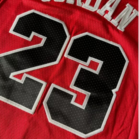 Youth Chicago Michael Jordan #23 Red Jersey - Picture 4 of 4